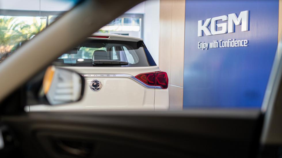 Εγκαίνια για την πρώτη έκθεση της KGM στην Ελλάδα